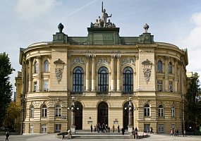 Проблемы образования взрослых обсудили в Варшавском университете